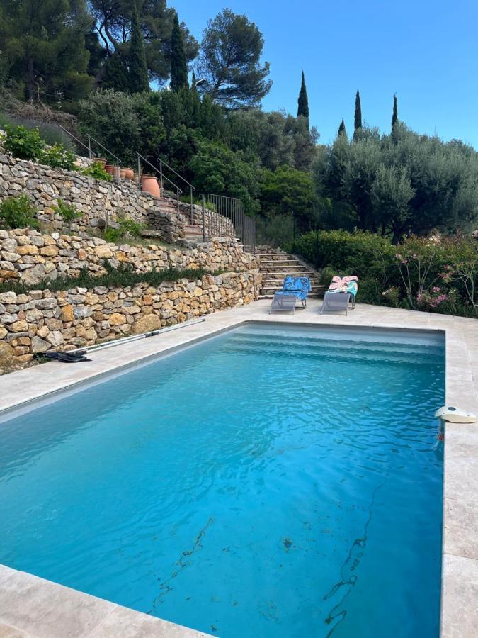 Hauteurs De Toulon : Charmant Studio Piscine Dış mekan fotoğraf