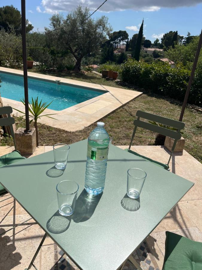 Hauteurs De Toulon : Charmant Studio Piscine Dış mekan fotoğraf